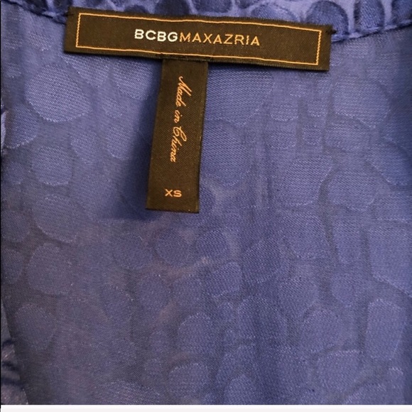 BCBGMaxAzria | Silk Jacquard Blouse croc print - Picture 6 of 11
